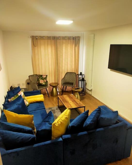 Impeccable 2-Bed House Lejlighed London Eksteriør billede